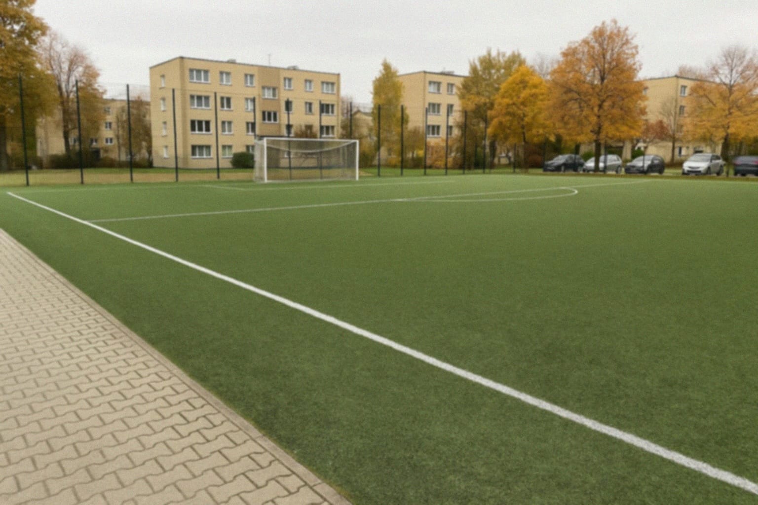 Informacje o dostępności basenów i nadchodzących zawodach pływackich w Kętach